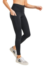 Load image into Gallery viewer, Essential High Waist Pocket Leggings
